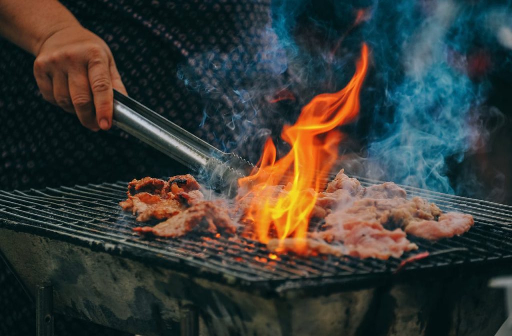 Veilig barbecueën in eigen tuin: zo doe je dat!